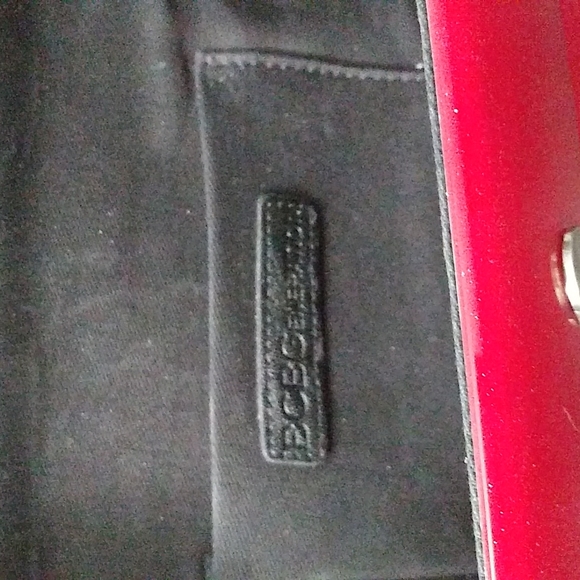 BCBGeneration Red Wallet - Picture 5 of 8